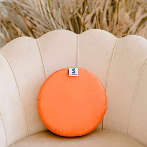 ORANGE CIRCLE